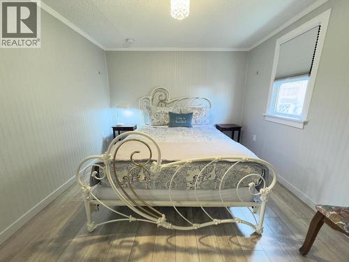 709 Municipal Avenue, Penticton, BC - Indoor