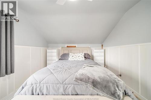 615 Road 11, Kingsville, ON - Indoor Photo Showing Bedroom
