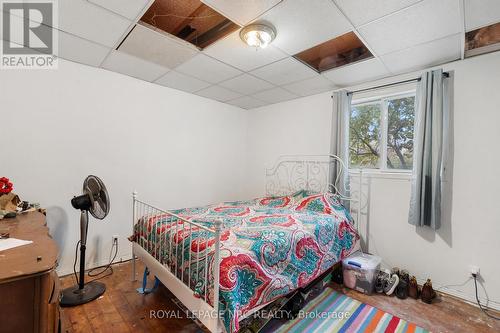 66 South Street N, Thorold (Port Robinson), ON - Indoor Photo Showing Bedroom
