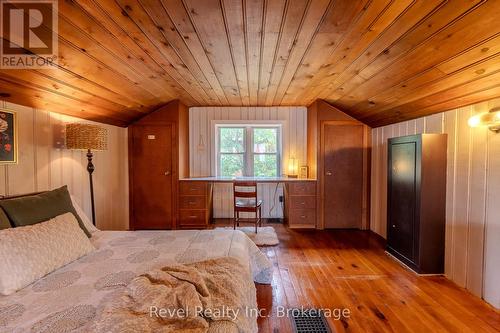 707 Bloem Street, North Bay (West End), ON - Indoor Photo Showing Bedroom