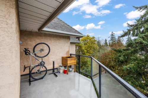 303-7070 West Saanich Rd, Central Saanich, BC - Outdoor With Balcony