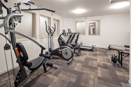 102-655 Goldstream Ave, Langford, BC - Indoor Photo Showing Gym Room