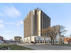 2205-150 PARK Street  Windsor, ON N8A 7A2
