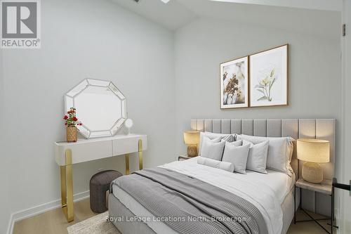 603 - 31 Huron Street, Collingwood, ON - Indoor Photo Showing Bedroom