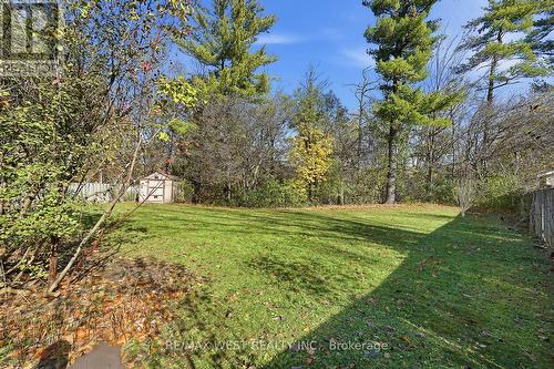 12 Lippincott Court, Richmond Hill, ON - Outdoor With View