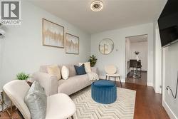 787 KNOX Avenue  Hamilton, ON L8H 6K9