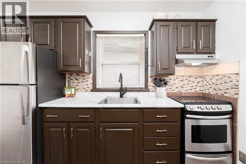 787 Knox Avenue, Hamilton, ON - Indoor Photo Showing Kitchen
