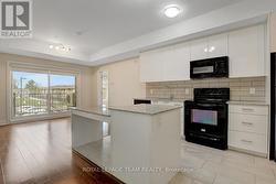 Kitchen with Island - 