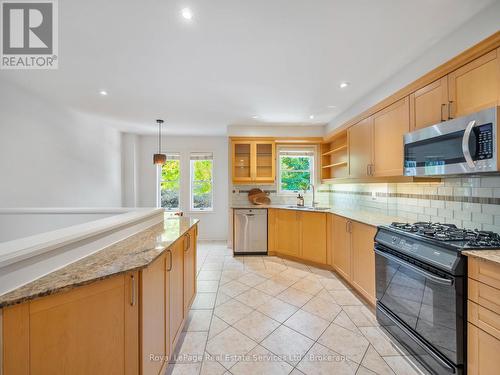 81 Brant Street, Oakville (Co Central), ON - Indoor Photo Showing Kitchen