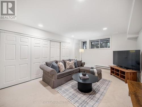 81 Brant Street, Oakville (Co Central), ON - Indoor