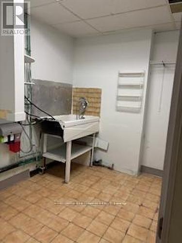 2820 Victoria Park Avenue, Toronto, ON 