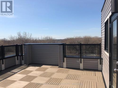 350 - 500 Kingbird Grove, Toronto, ON - Outdoor With Exterior