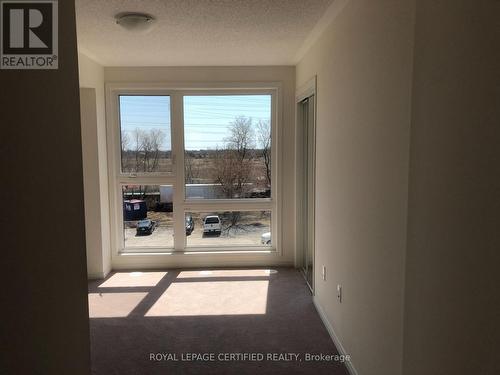 350 - 500 Kingbird Grove, Toronto, ON - Indoor Photo Showing Other Room