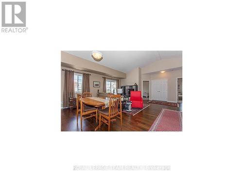 Dining Room - I - 100 Artesa Private, Ottawa, ON 