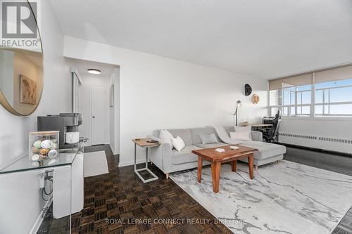 1012 - 3311 Kingston Road, Toronto, ON - Indoor