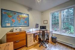 Bureau - 