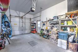 Garage - 