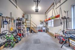 Garage - 