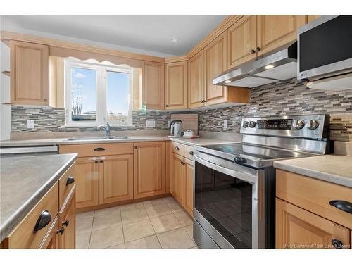 162 Twin Oaks Dr, Moncton, NB 