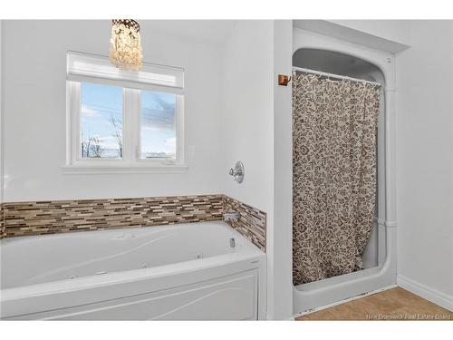 162 Twin Oaks Dr, Moncton, NB 