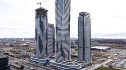 615-8 Interchange Way  Vaughan, ON L4K 5Z7