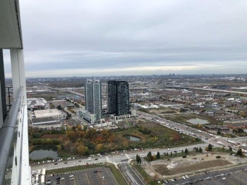 5205-5 Buttermill Avenue, Vaughan, ON - Outdoor With View