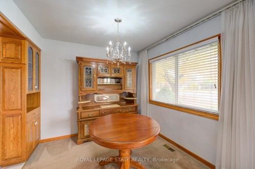 930 Upper Ottawa Street, Hamilton, ON - Indoor Photo Showing Other Room