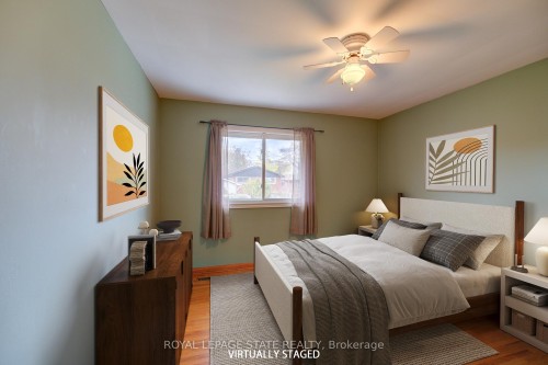 930 Upper Ottawa Street, Hamilton, ON - Indoor Photo Showing Bedroom