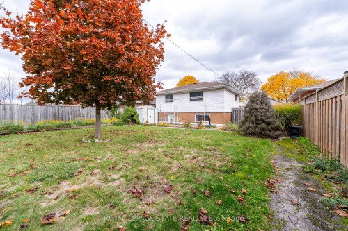 930 Upper Ottawa Street, Hamilton, ON - Outdoor