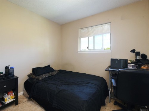 3944 Rainbow St, Saanich, BC 