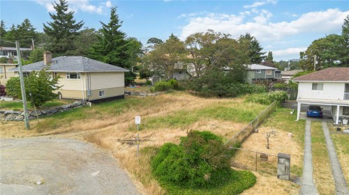 1360 Vista Hts, Victoria, BC 