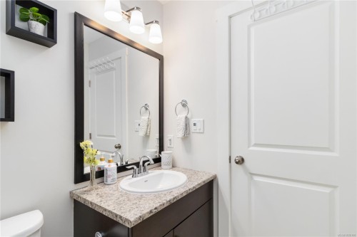 1182 Sikorsky Rd, Langford, BC 