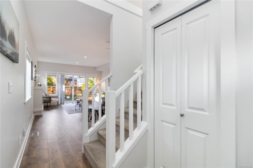 1182 Sikorsky Rd, Langford, BC 