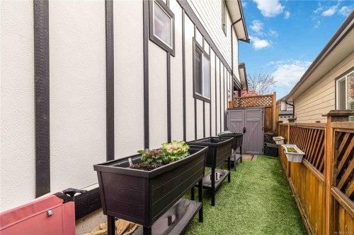 1182 Sikorsky Rd, Langford, BC 