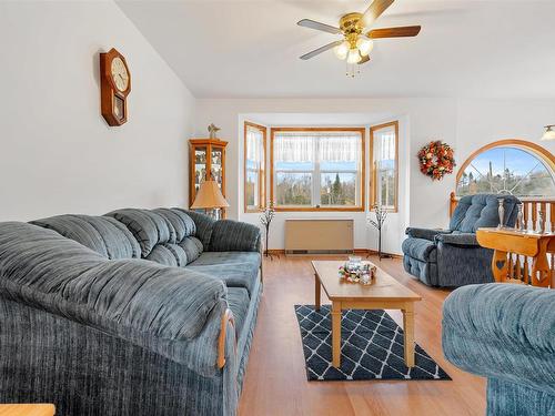 17 Bon Way Drive, Enfield, NS 