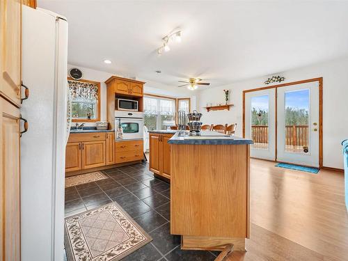 17 Bon Way Drive, Enfield, NS 