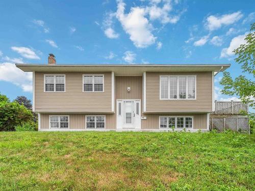 92 Apple Tree Lane  Kentville, NS B4N 3Y6
