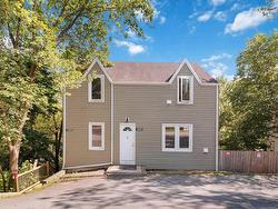 358-360 St Margarets Bay Road  Armdale, NS B3N 1J9