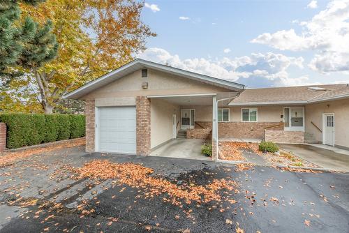 10-1209 Brookside Avenue  Kelowna, BC V1Y 5T5