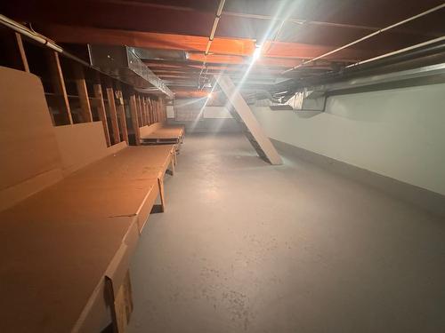 10-1209 Brookside Avenue, Kelowna, BC - Indoor