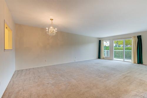 10-1209 Brookside Avenue, Kelowna, BC - Indoor Photo Showing Other Room