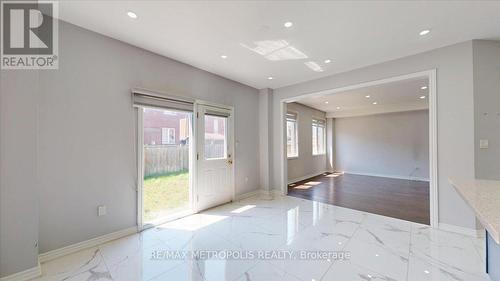 84 Iceland Poppy Trail, Brampton, ON - Indoor Photo Showing Other Room