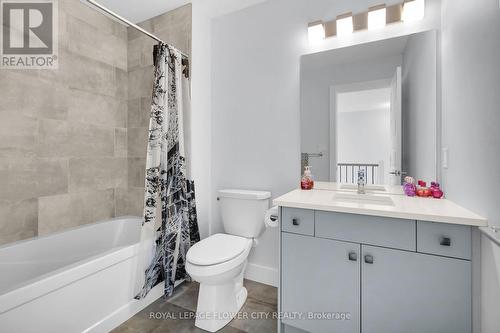 2424 Black Rail Terrace, London South, ON - Indoor Photo Showing Bathroom