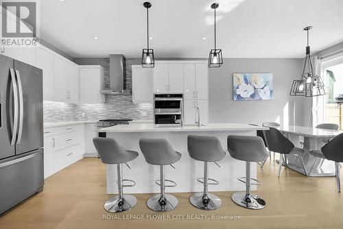 2424 Black Rail Terrace, London South, ON - Indoor Photo Showing Kitchen With Upgraded Kitchen