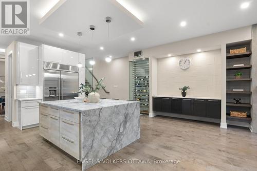 190 Northwestern Avenue, Ottawa, ON - Indoor Photo Showing Kitchen With Upgraded Kitchen