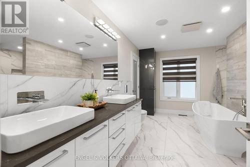 190 Northwestern Avenue, Ottawa, ON - Indoor Photo Showing Bathroom