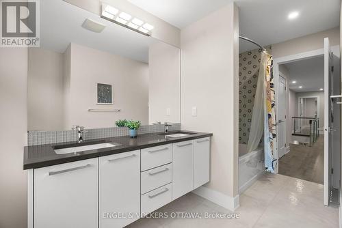 190 Northwestern Avenue, Ottawa, ON - Indoor Photo Showing Bathroom