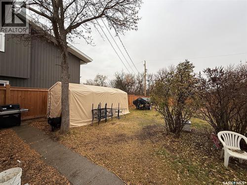 912 Larson Crescent, Eston, SK - Outdoor