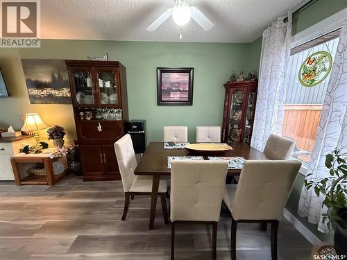 912 Larson Crescent, Eston, SK - Indoor Photo Showing Dining Room