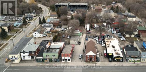 452 Simcoe Street S, Oshawa, ON 